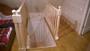 деревянная лестница